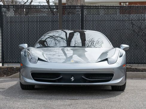 Used 2011 Ferrari 458 Italia Coupe image 4