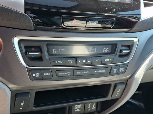 Used 2018 Honda Pilot EX-L image 16