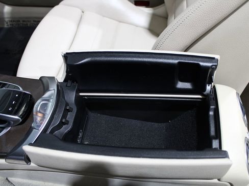 Used 2018 Mercedes-Benz C 300 Cabriolet image 34