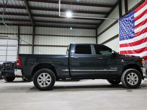 Used 2019 RAM 2500 Limited AWD/4WD image 14