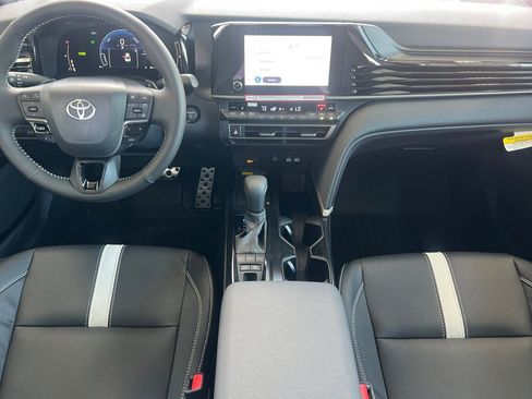 New 2026 Toyota Camry XLE w/ Convenience Package image 10