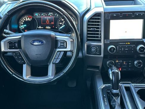 Used 2020 Ford F150 Platinum image 14