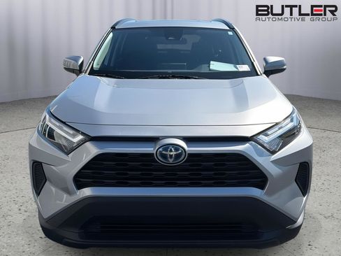 Used 2023 Toyota RAV4 XLE w/ Convenience Package AWD/4WD image 9