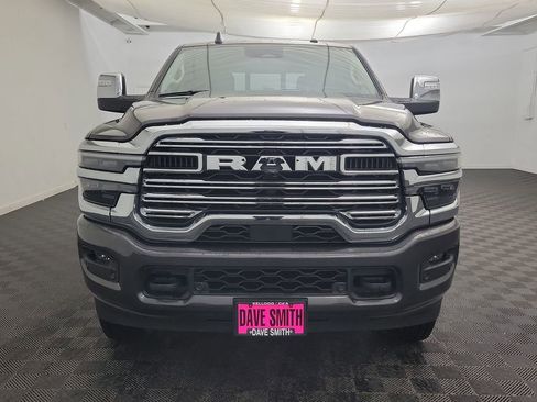 Used 2025 RAM 2500 Laramie image 5