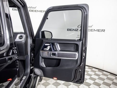 Used 2020 Mercedes-Benz G 550 w/ Exclusive Interior Package image 23