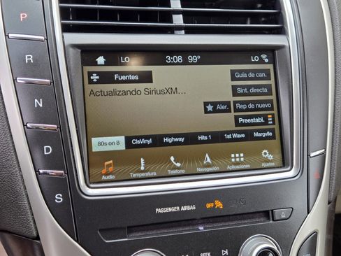 Used 2017 Lincoln MKX Select w/ Select Plus Package image 17