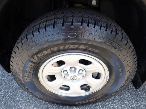Used 2024 Nissan Frontier S w/ Tow Package AWD/4WD image 12