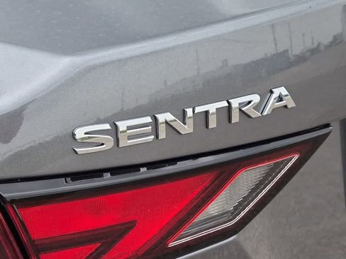 Used 2025 Nissan Sentra SV FWD image 30