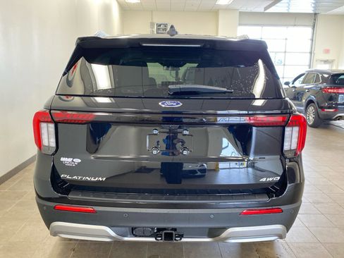 New 2026 Ford Explorer Platinum image 36