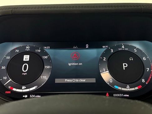 New 2025 Land Rover Range Rover Long Wheelbase SE image 21