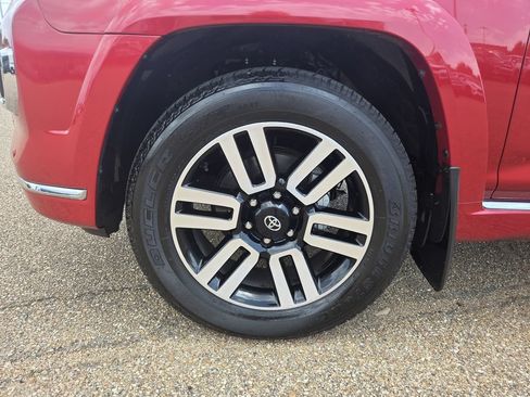 Used 2024 Toyota 4Runner Limited RWD image 26