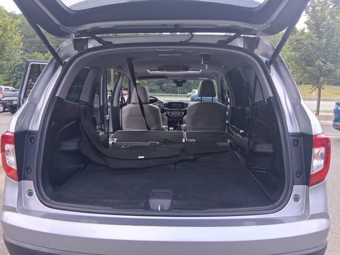 Used 2019 Honda Pilot Touring image 25