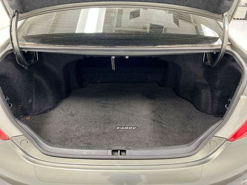 Used 2012 Toyota Camry LE image 22