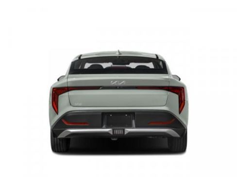Used 2025 Kia K4 EX image 8