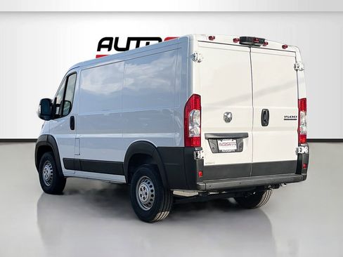 Used 2024 RAM ProMaster 1500 w/ Safety Group FWD image 5