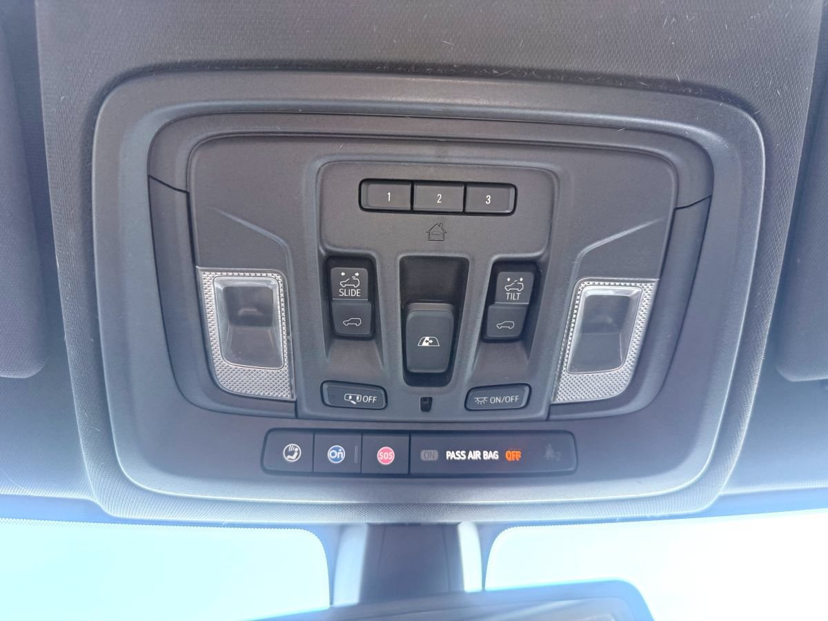 Used 2021 GMC Sierra 1500 AT4 w/ AT4 Value Package AWD/4WD image 15