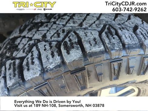 Used 2016 Toyota Tacoma TRD Off-Road image 33