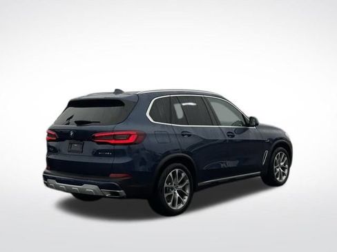 Used 2023 BMW X5 xDrive45e w/ Executive Package image 6