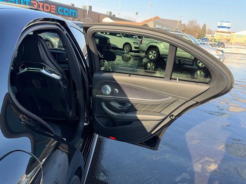 Used 2018 Mercedes-Benz E 63 AMG S image 55