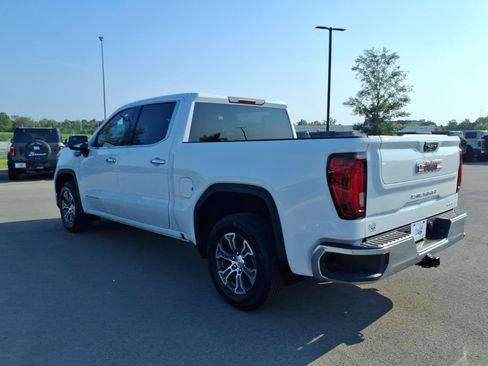 Used 2026 GMC Sierra 1500 SLT RWD image 5