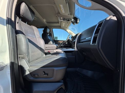 Used 2017 RAM 2500 Laramie image 23