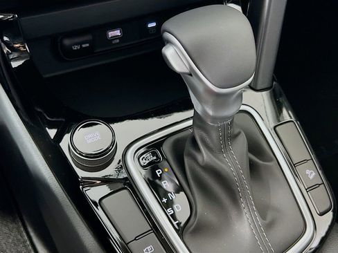 New 2026 Kia Seltos S image 16