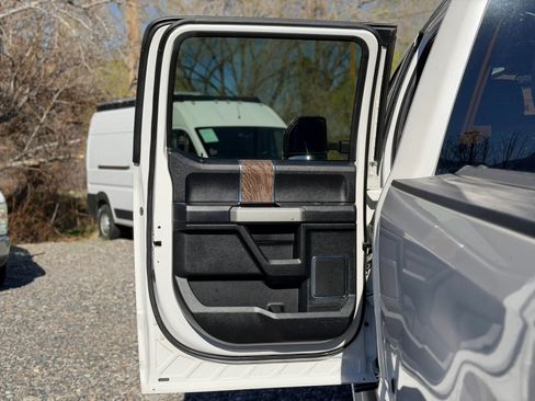 Used 2019 Ford F250 Lariat w/ Lariat Ultimate Package image 24