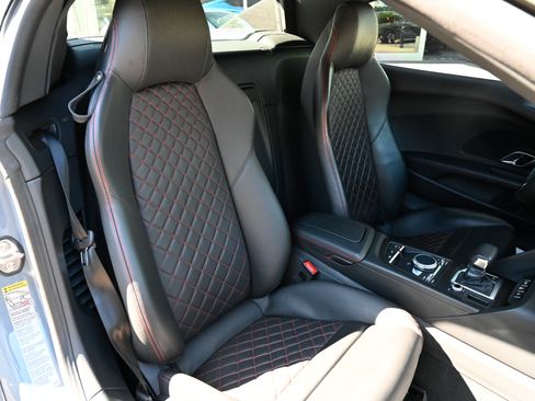 Used 2020 Audi R8 V10 performance AWD/4WD image 40