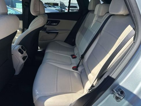 New 2026 Mercedes-Benz GLC 300 image 7