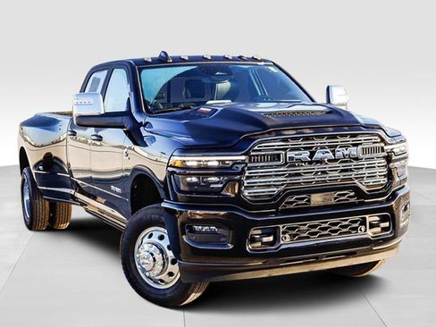 New 2026 RAM 3500 Laramie AWD/4WD image 2