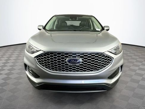 Certified 2024 Ford Edge SEL w/ Convenience Package AWD/4WD image 5