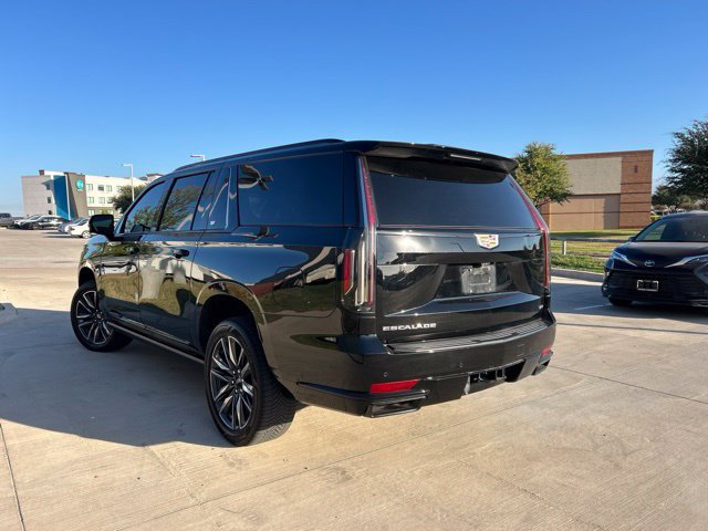 Used 2023 Cadillac Escalade ESV Sport Platinum w/ LPO, Floor Liner Package AWD/4WD image 6