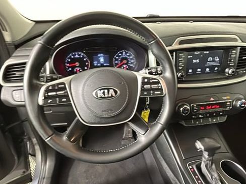 Used 2020 Kia Sorento LX w/ LX I4 Convenience Package FWD image 15