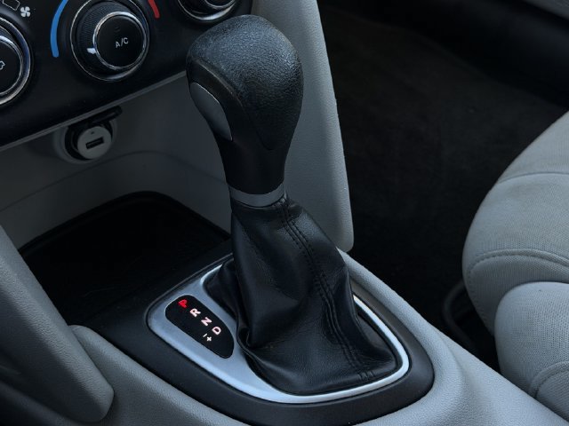 Used 2013 Dodge Dart SXT w/ Popular Equipment Group FWD image 18