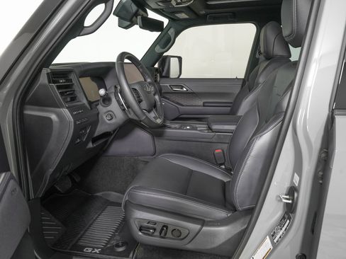 Used 2025 Lexus GX 550 550 Luxury+ image 15