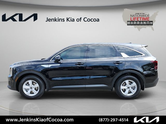 New 2026 Kia Sorento LX FWD image 9