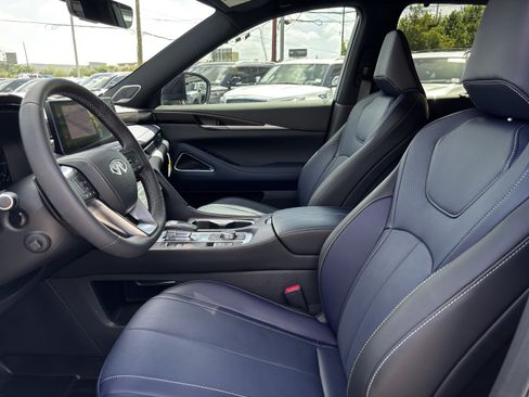 Certified 2026 INFINITI QX60 Sport w/ Dark Cargo Package AWD/4WD image 14