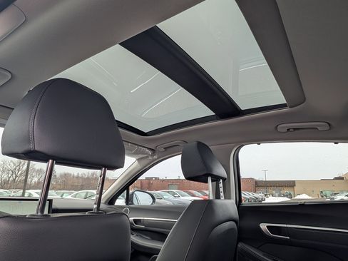 New 2026 Hyundai Sonata Limited image 9