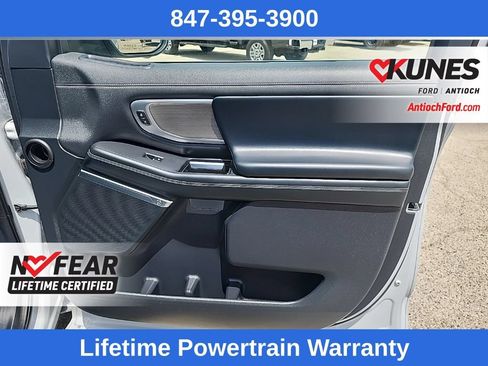 Certified 2025 Ford Expedition Platinum AWD/4WD image 60