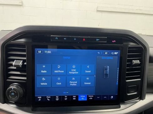 Used 2024 Ford F150 Lariat w/ Bed Utility Package AWD/4WD image 14