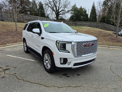 Used 2022 GMC Yukon Denali image 1