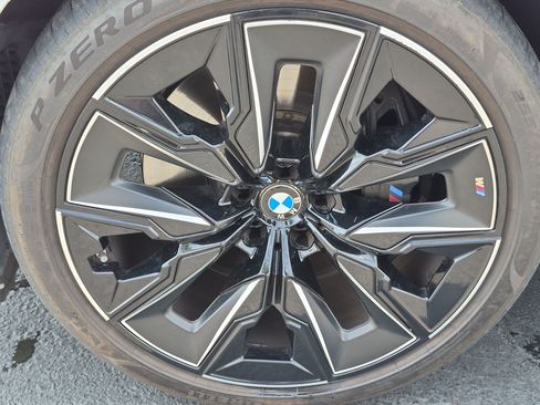 Used 2023 BMW 740i RWD image 13