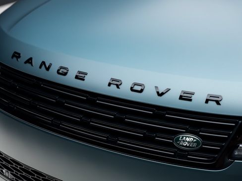 Used 2025 Land Rover Range Rover Sport Dynamic SE AWD/4WD image 13