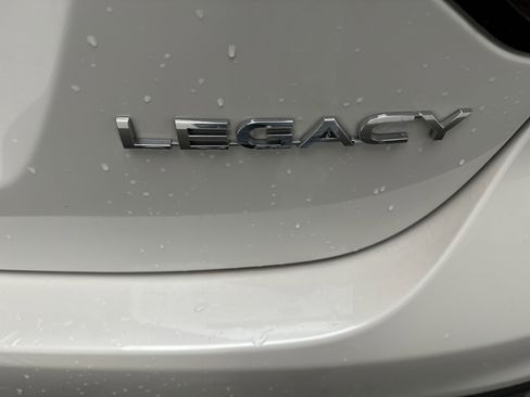 Used 2025 Subaru Legacy Premium AWD/4WD image 12