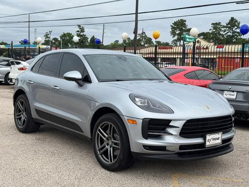 Used 2019 Porsche Macan AWD/4WD image 7