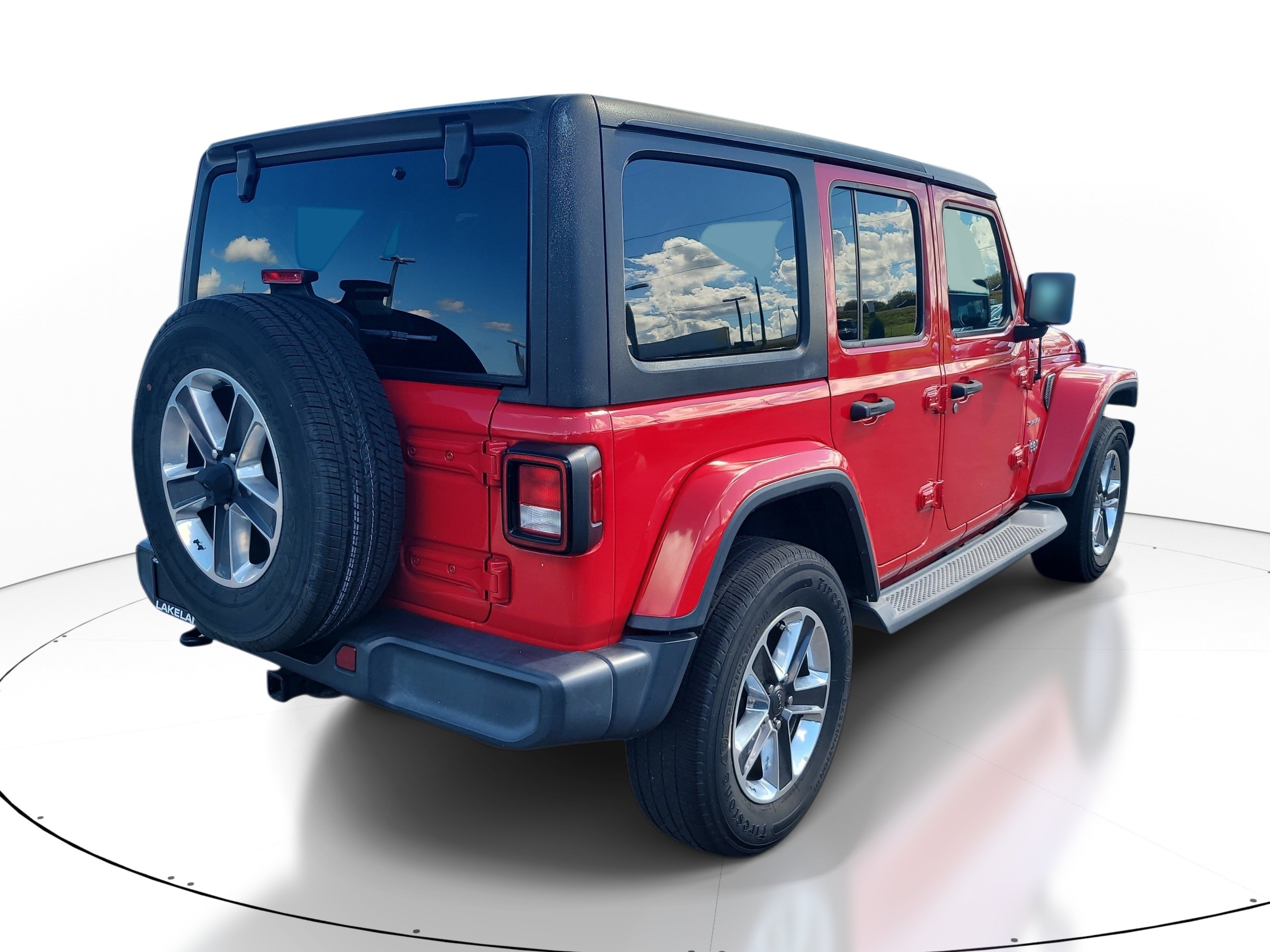 Used 2019 Jeep Wrangler Unlimited Sahara AWD/4WD image 4