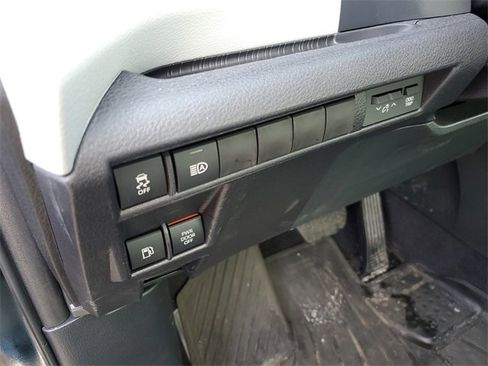 Used 2025 Toyota Sienna XSE image 22