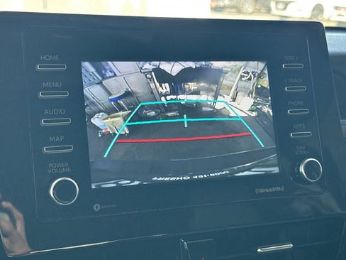 Used 2022 Toyota Camry SE FWD image 20