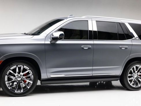 Used 2021 Cadillac Escalade Premium Luxury Platinum w/ LPO, Radiant Package image 33