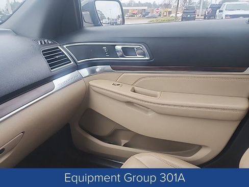 Used 2017 Ford Explorer Limited w/ Equipment Group 301A image 19